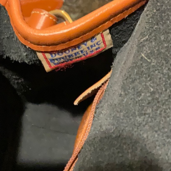 Vintage Dooney and Bourke - Picture 7 of 8